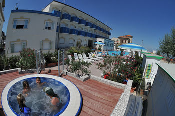 Hotel Diana Viserbella di Rimini Exterior photo